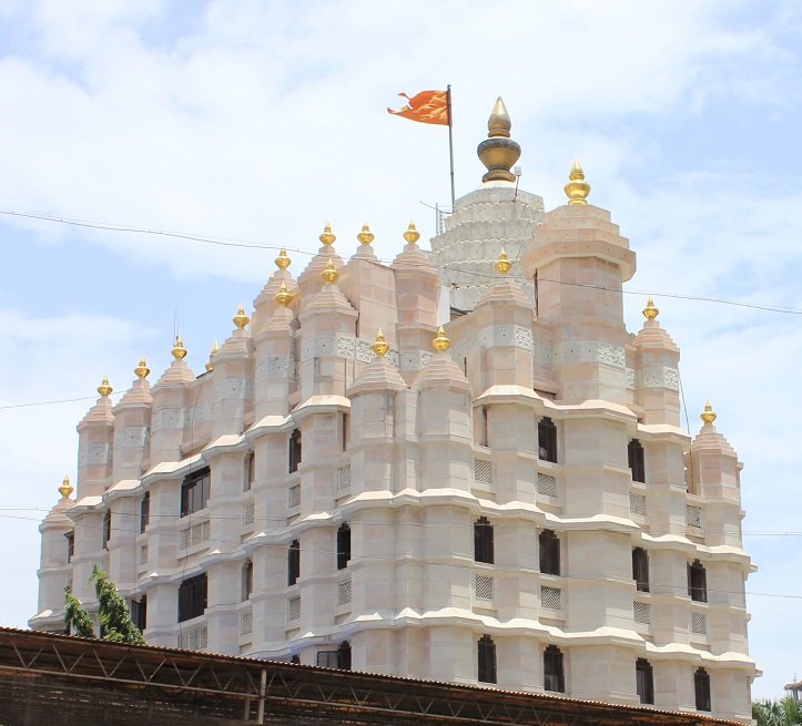 siddhivinayak temple shrine dome mumbai